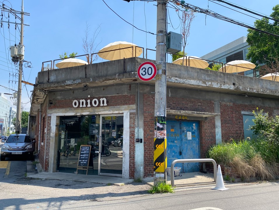 ソンスのベーカリーカフェ「onion」