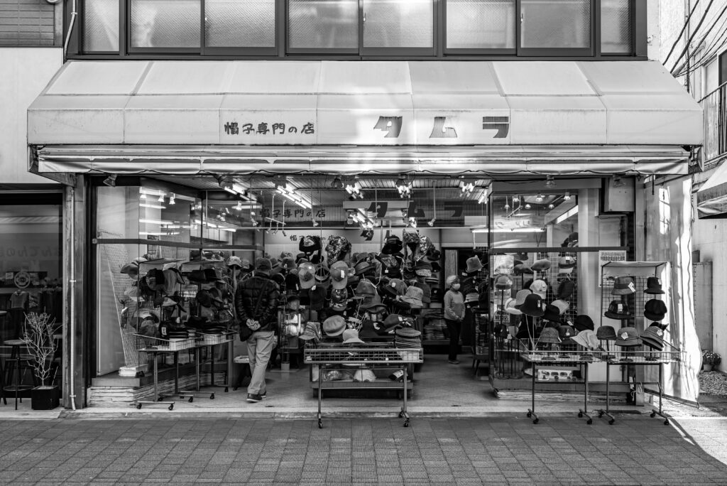 帽子だけを売っている、なかなか渋いお店