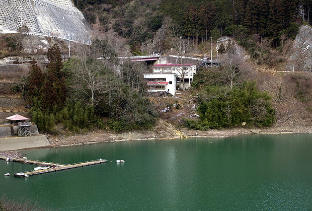 入之波温泉「山鳩湯旅館」