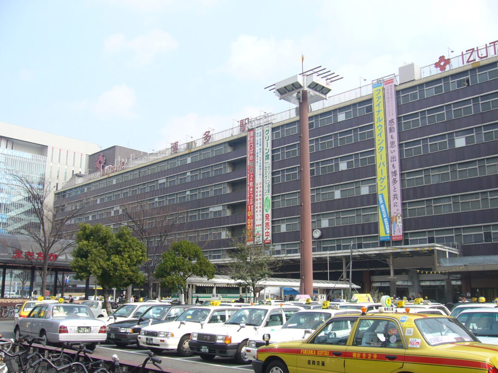 かつて井筒屋が入居していた旧博多駅