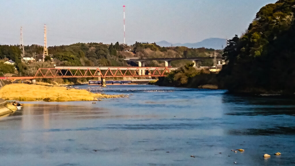 列車が走らない肥薩線の球磨川鉄橋