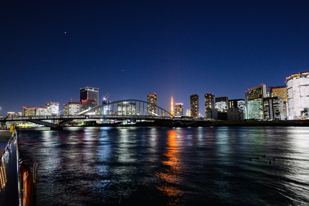 未完の橋梁もできあがり･･･築地大橋