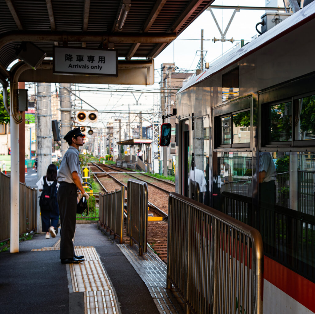 運転手が変わる瞬間（荒川車庫前）