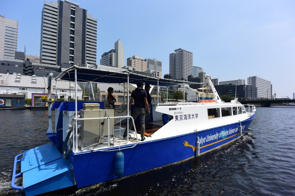 東京海洋大学 電池推進船「らいちょうN」の体験乗船2018年