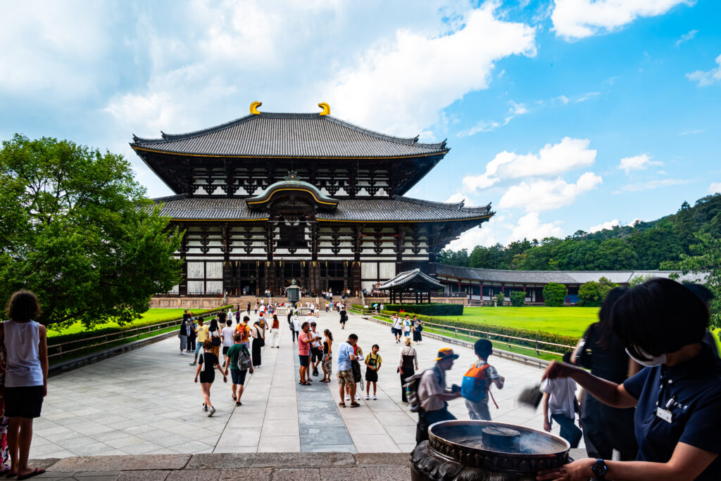 日本最大の木造建築「東大寺・大仏殿」