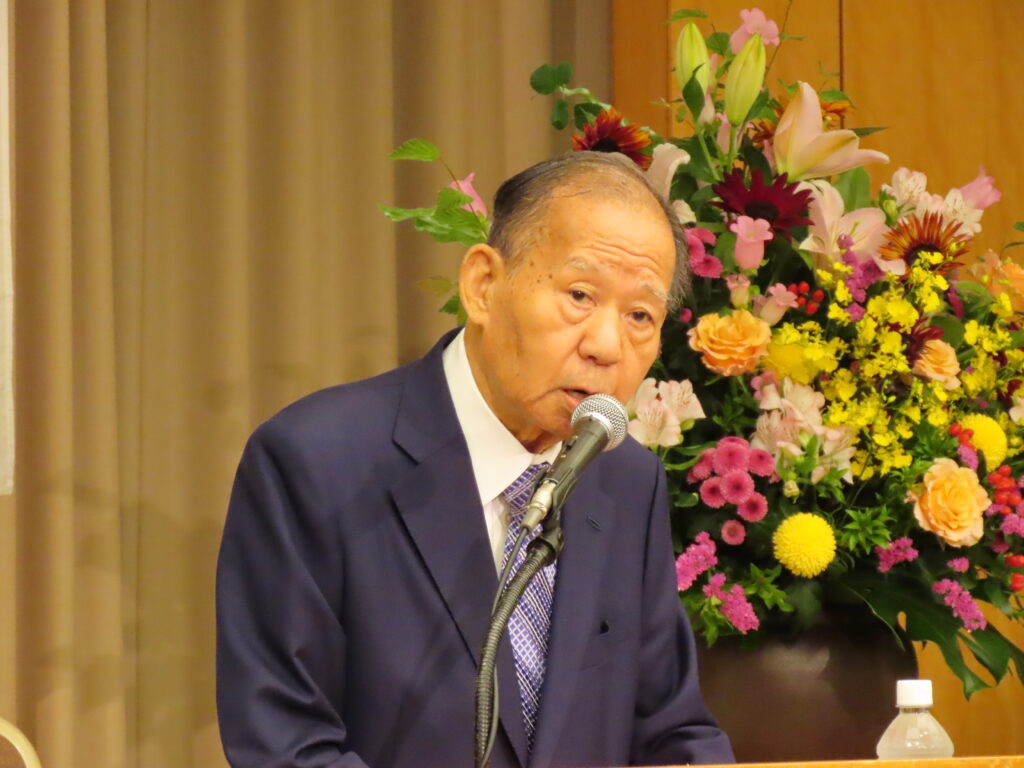 二階新名誉会長