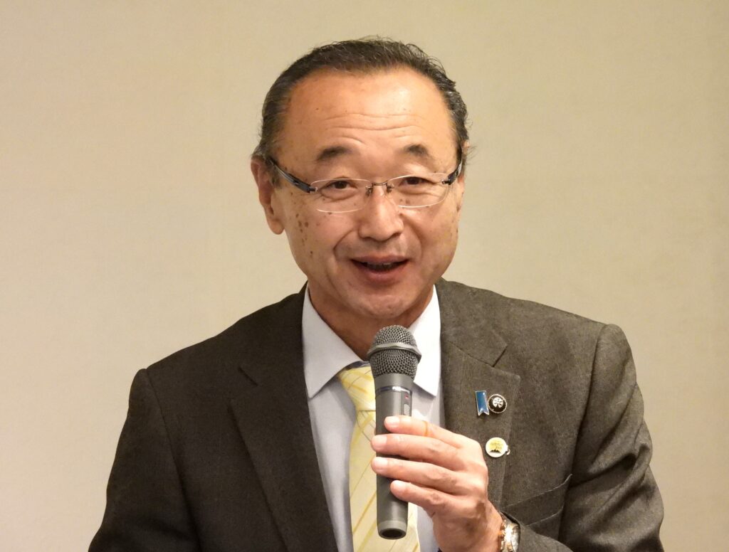 新潟県佐渡市の渡辺市長