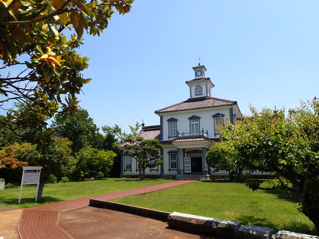 致道博物館内の「旧西田川郡役所」