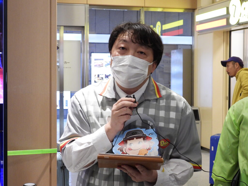 店舗運営者による説明