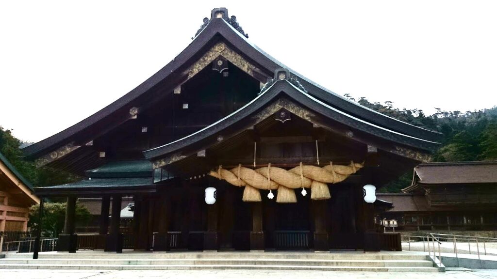 「縁結び」で有名な出雲大社