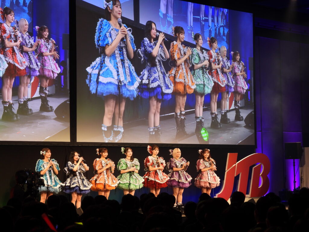 特別ゲストとしてアイドルグループ「Candy Tune」が駆け付けた