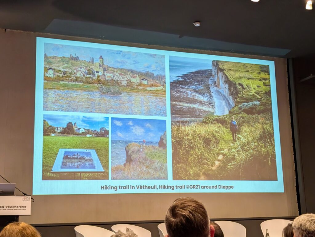 「モネの没後100年」を「展覧会」だけでなく「ハイキングツアー」など多角的にプロモートしていく