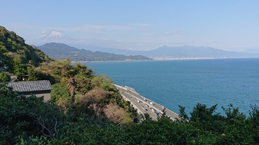 さった峠からの富士