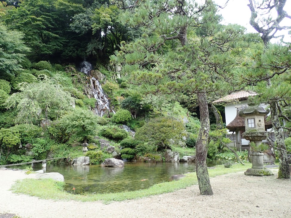 櫻井家の「岩浪(がんろう)の庭」